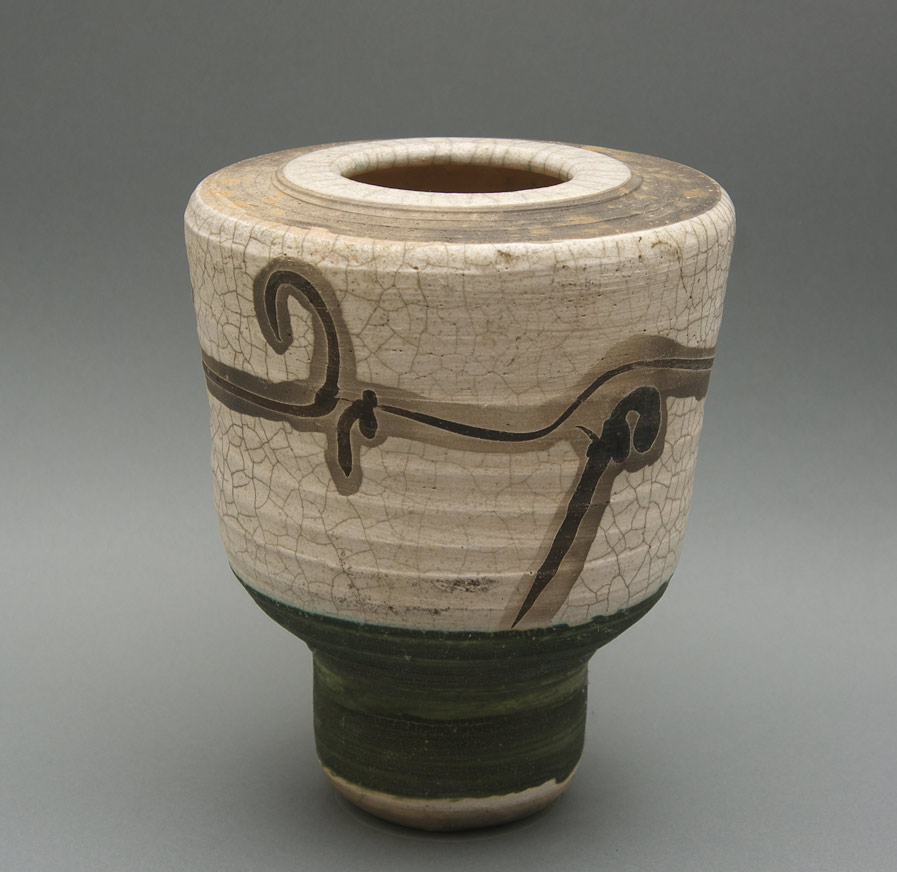 Walter Dexter white raku vase