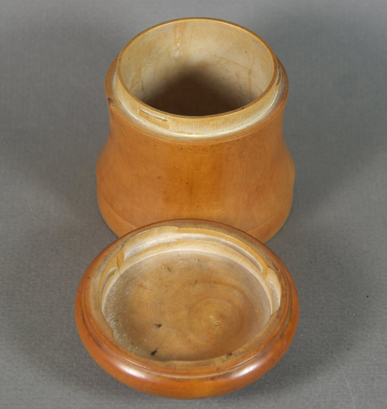 treen boxwood jar open